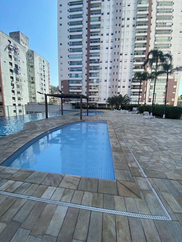 Apartamento com Excelente Vista
