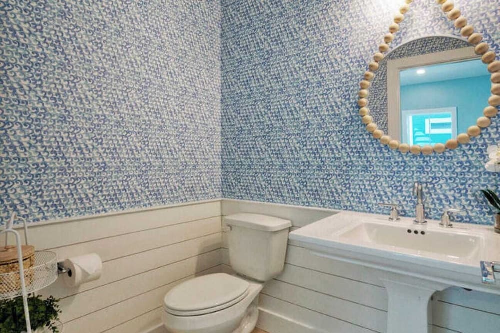 Sleeps 22 2 Homes w/ Private Pool + Patio Walkable Location, Golf Cart Zone