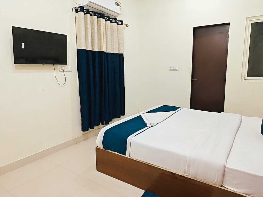Radhe Shyam Resort By HRG Vrindavan