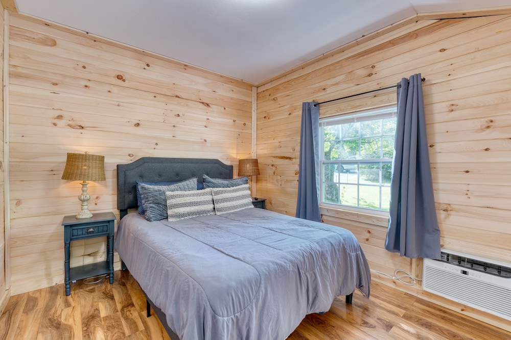 The Rustic Cottage by Avantstay Hot Tub Fire Pit Pool Table 5mins to Town