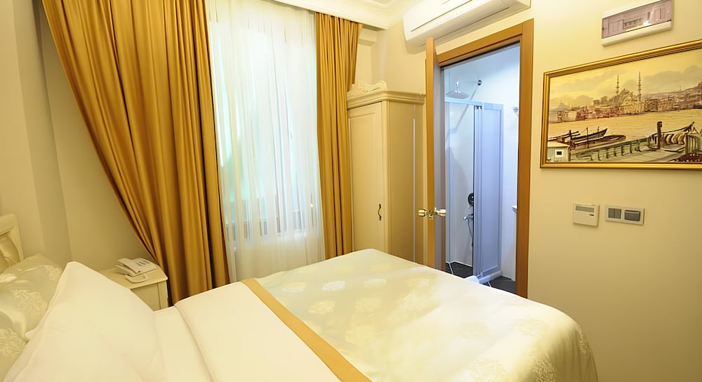 Pera Life Otel - Image 24