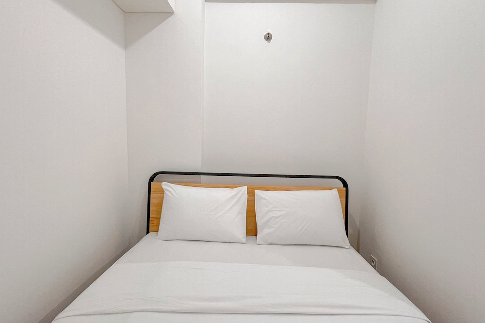 Minimalist 1Br Combined (No Kitchen) At Bandaraya - Tallasa City Makassar Apartment