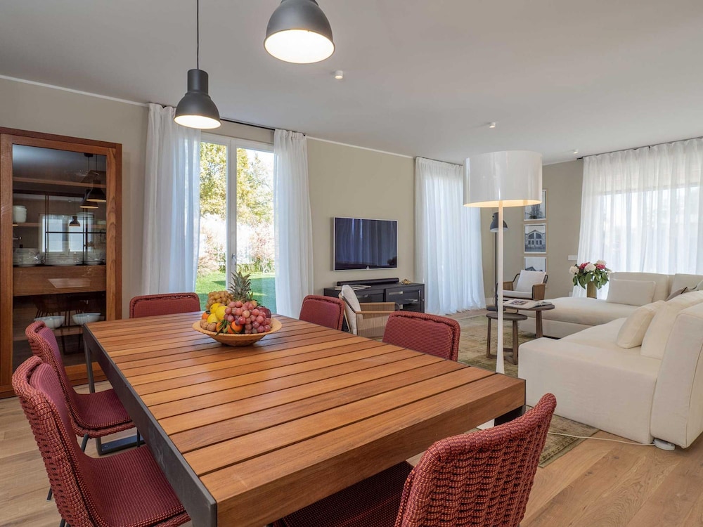 Luxury Golf Villa in Bogogno