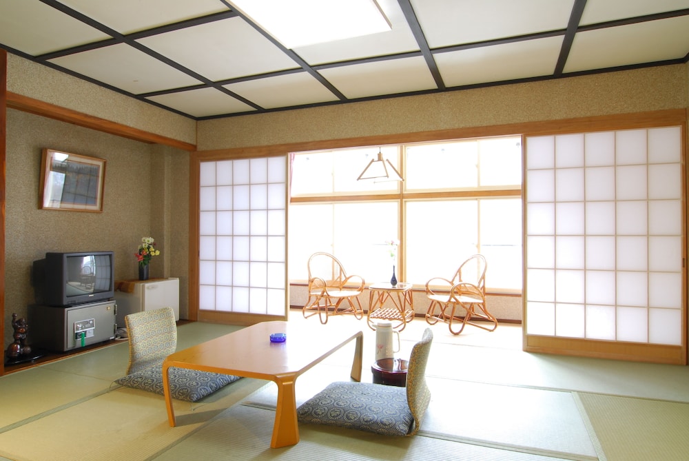 Shiganoyu Hotel