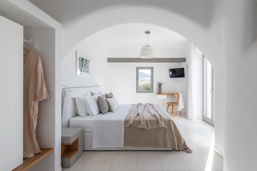 Aqua Breeze Villas Naxos