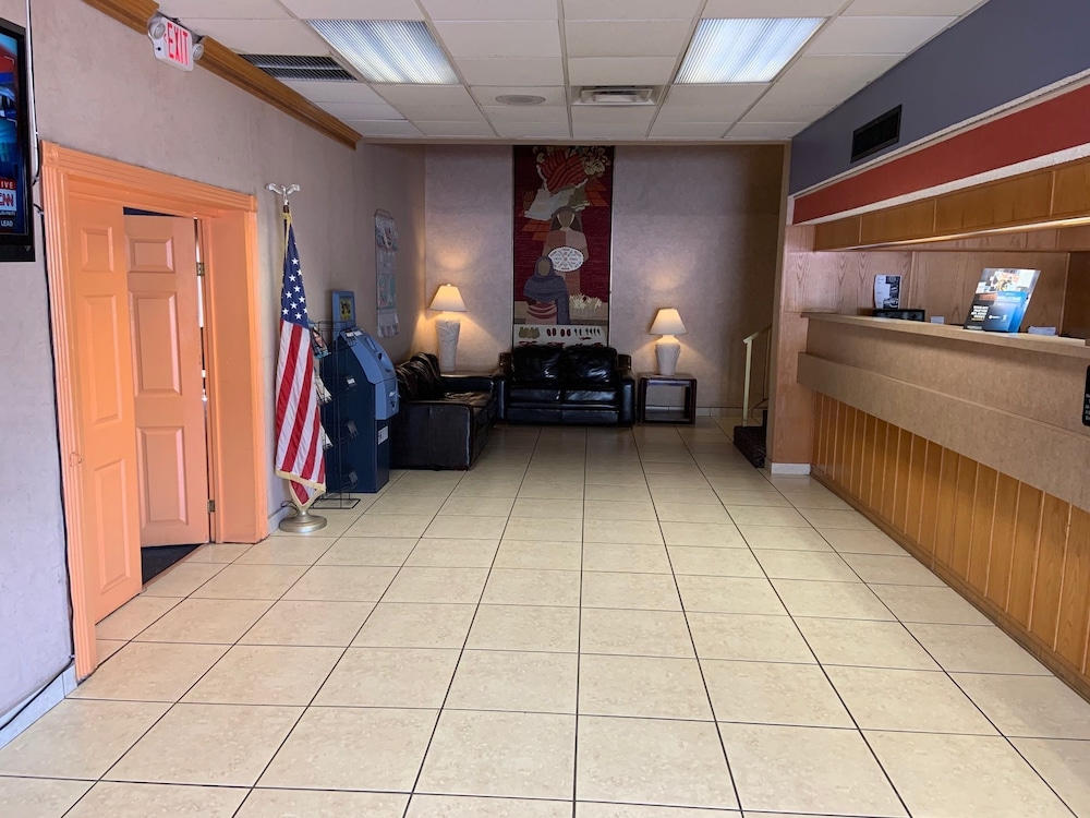 Extend-A-Suites Utep