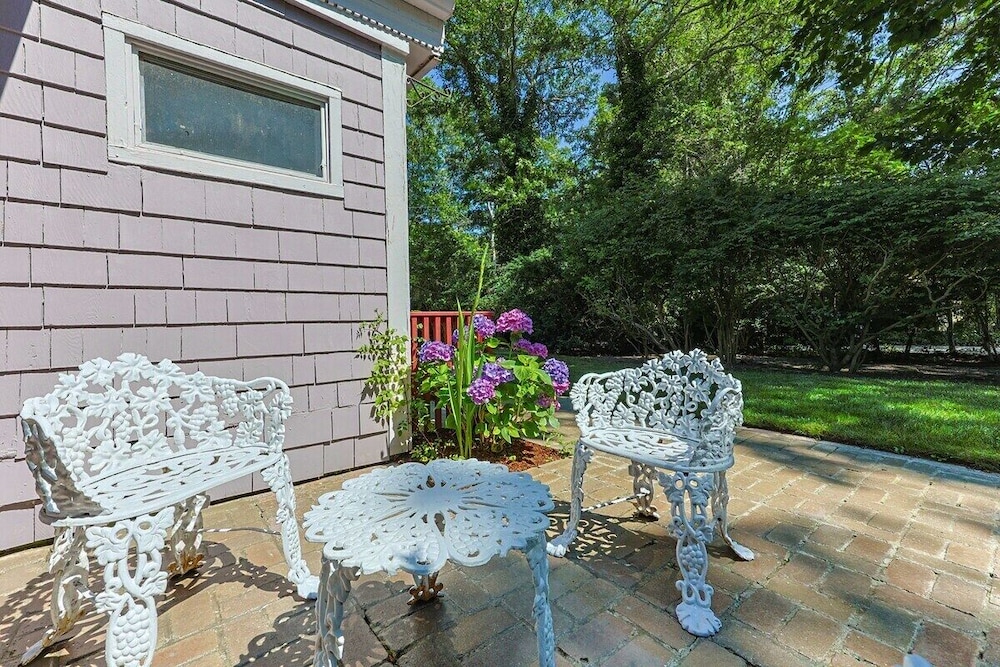 Sal's Place