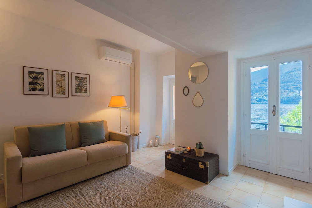 Il Porticciolo by Rent all Como