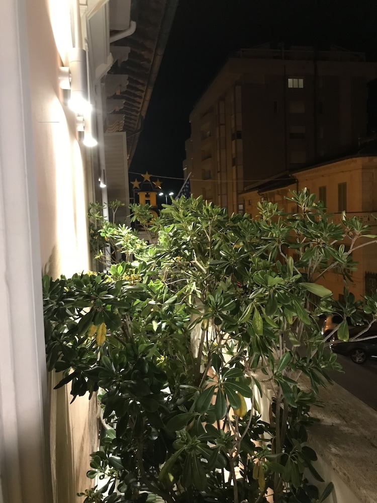 Magis Ac Magis Bedrooms Versilia