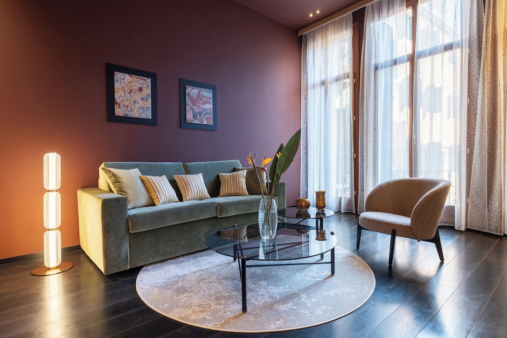 Palazzo Rota Luxury Apartments