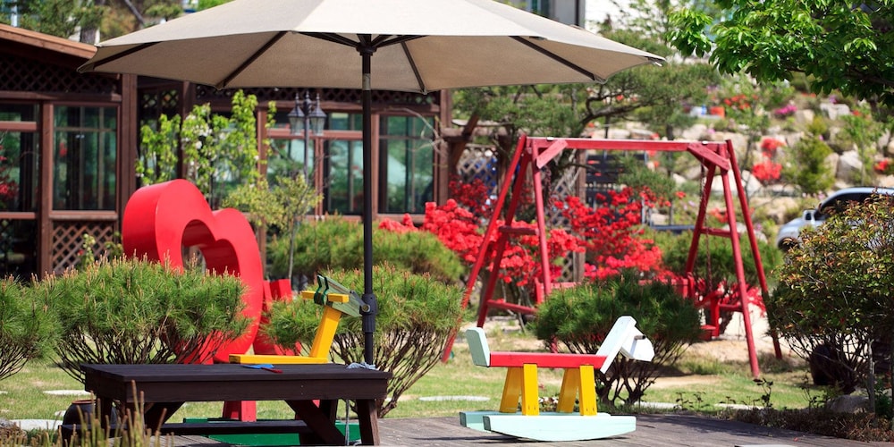 Gyeongju Orsay Pension