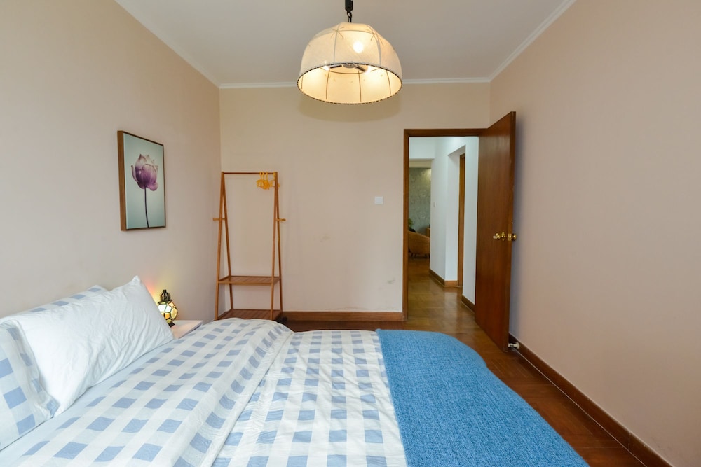 GoNative Downtown Apartment Tianzifang