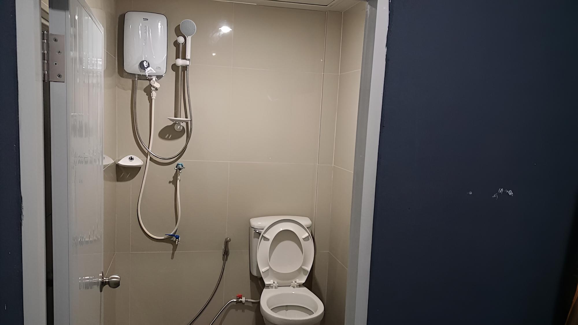 9G Room