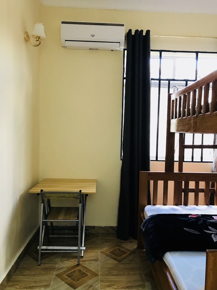 Chibuba Airport Accomodation