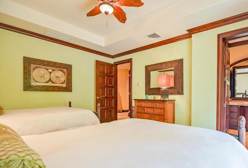 CR Luxury Terrazas 3A 3 Bdrm