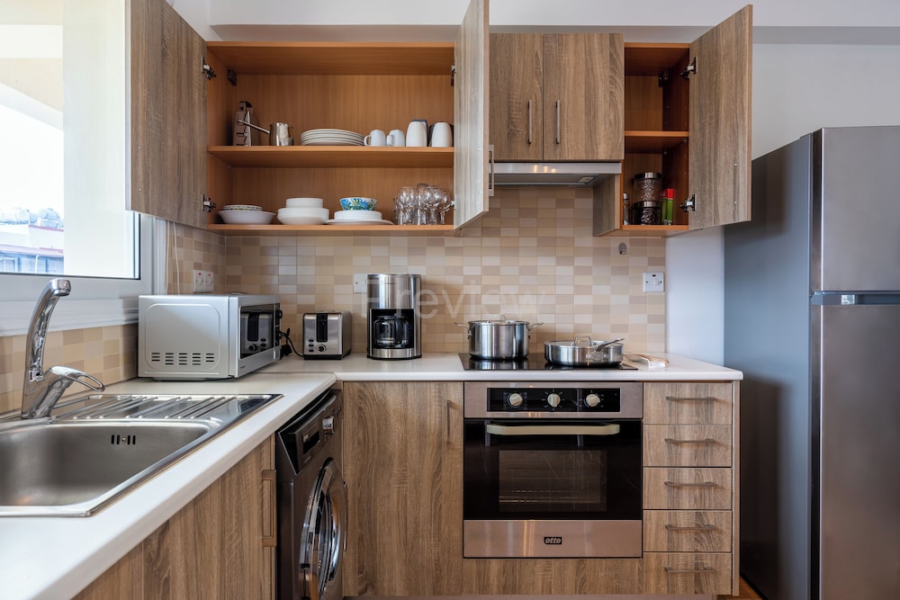 Quint - 2-Bedroom Apt & Pool in Protaras