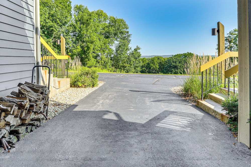 Views & Indoor Pool! The Galena Territory Gem