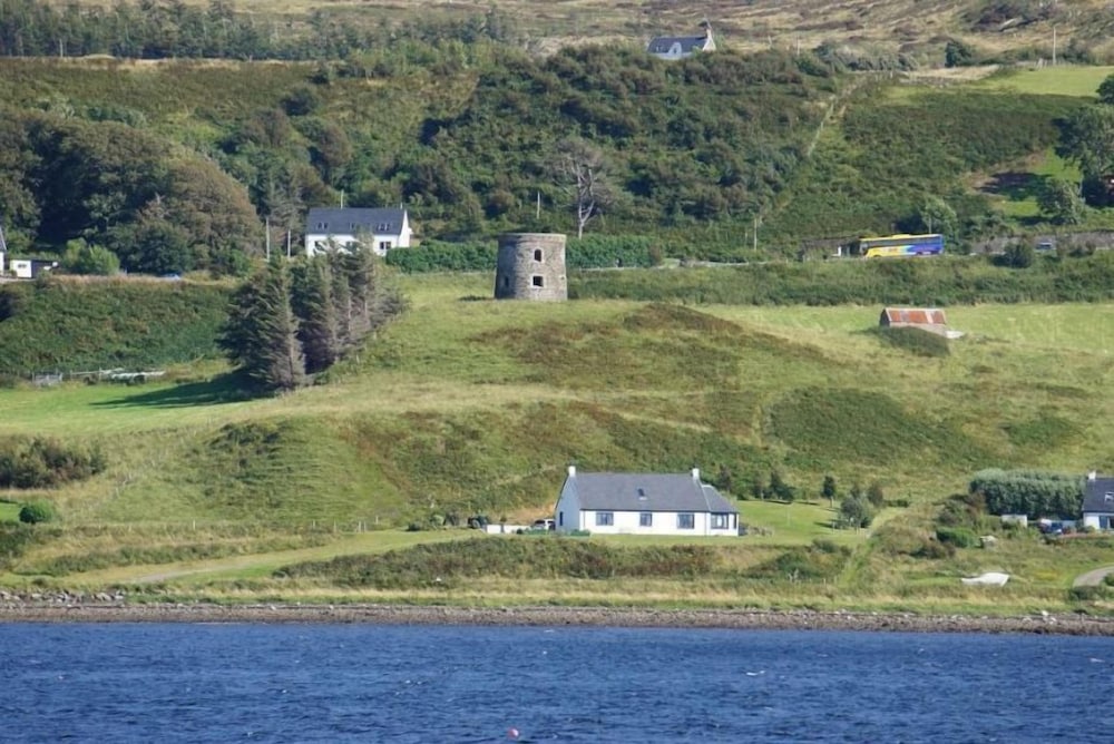 Old Pier Cottage B&B