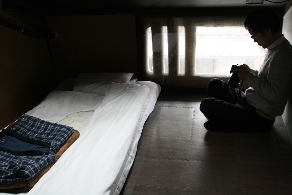 HARUYA Umekoji - Hostel
