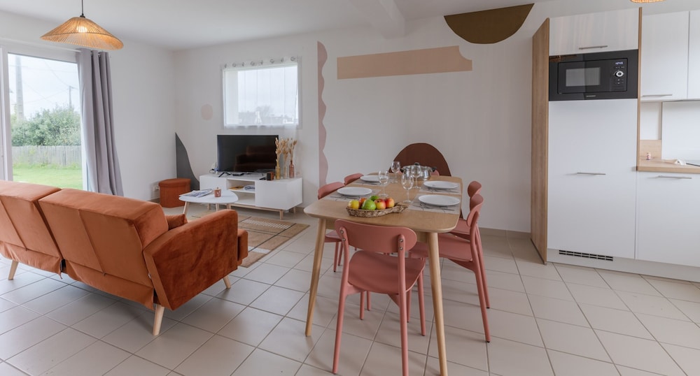 Holiday Home in Porspoder Near Plage du Bourg