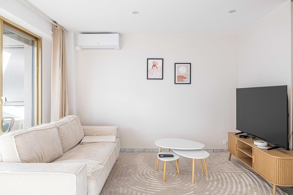 Elegant apt With Balcony Near the Beaches - Cannes
