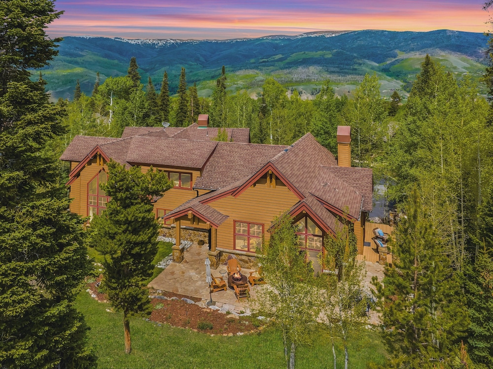 Peakside Escape 178 3 Bedroom Home