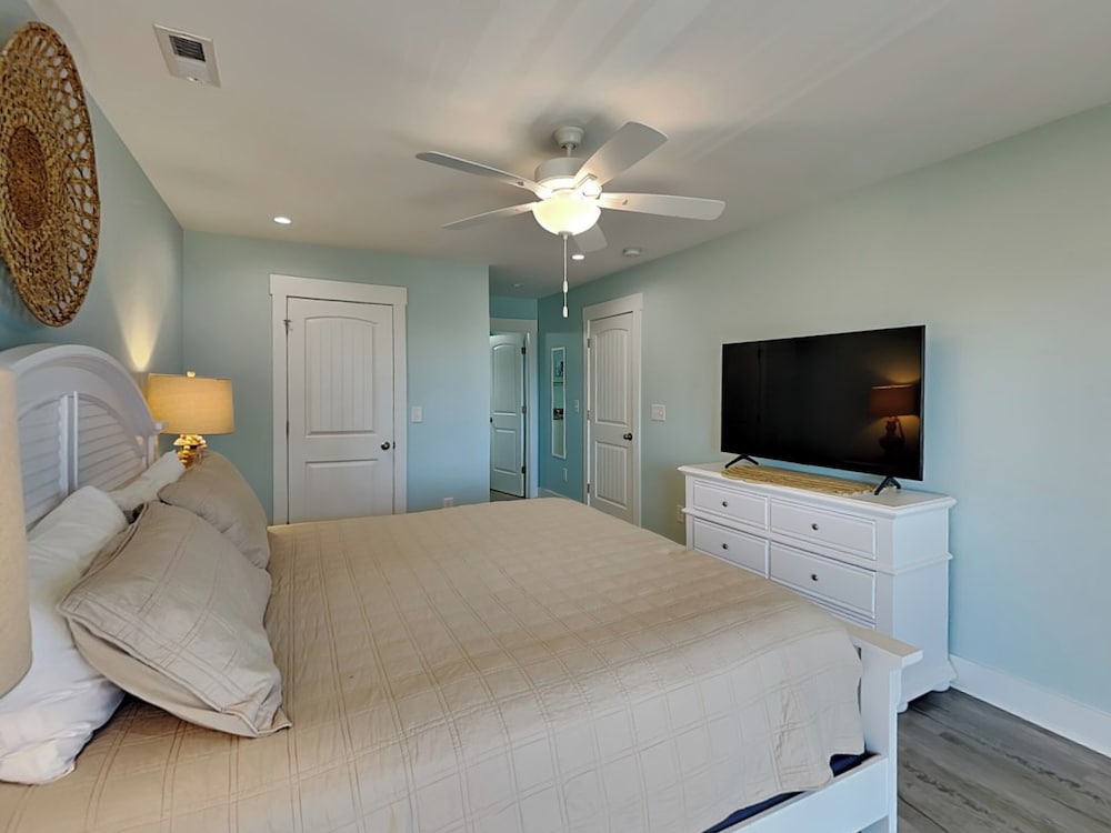 603 Salty Breeze by Topsail Realty