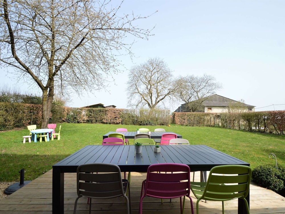 Countryside Retreat, Gerin