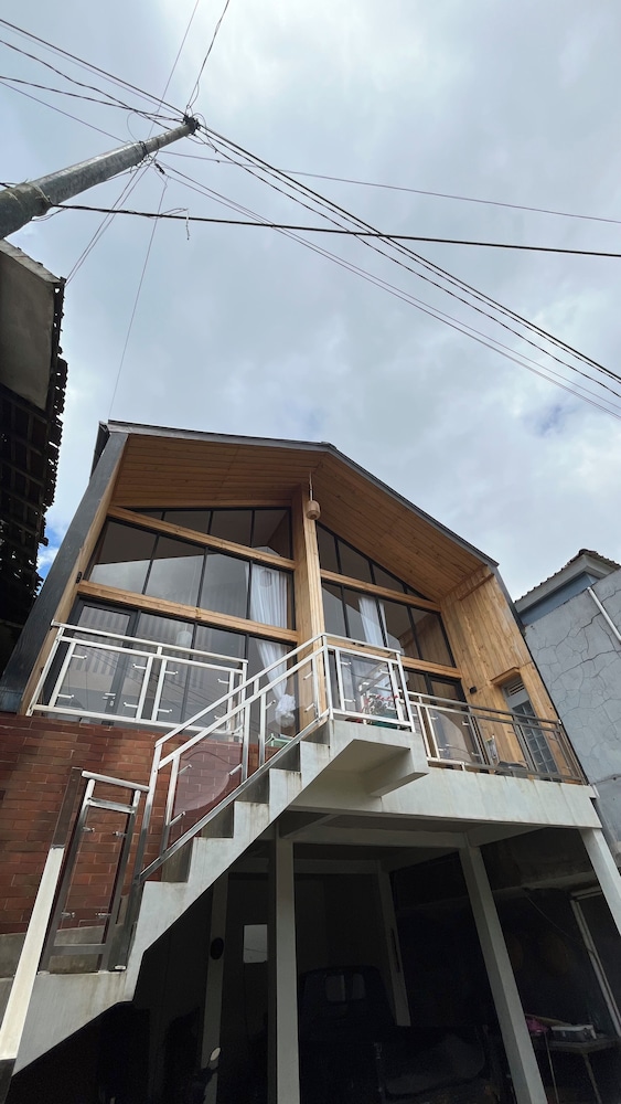 Rees Cabin & Homestay