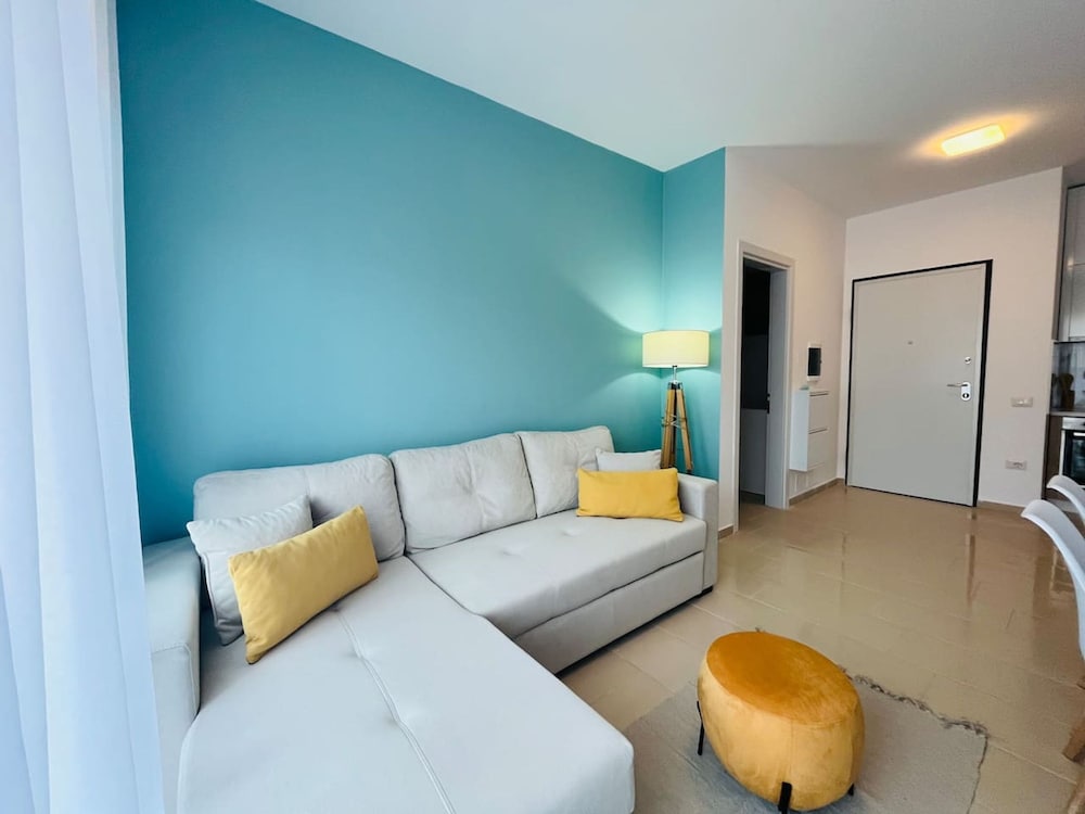 Sunny Apartment in Vlor