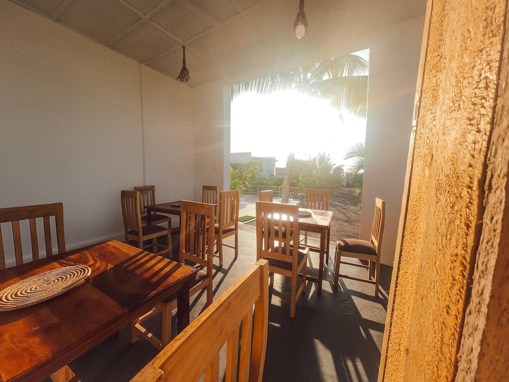 Sea Breeze Villas Nungwi
