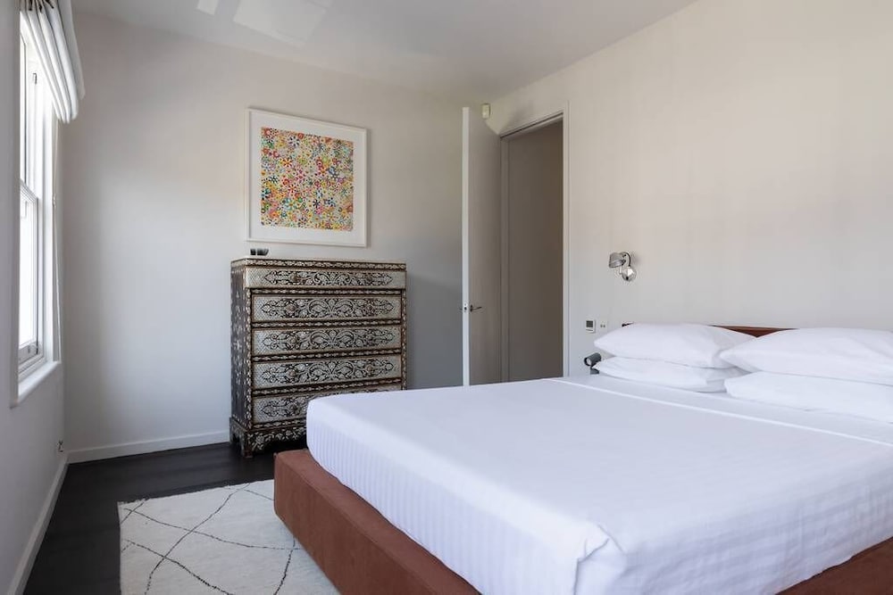 Albert Street V by Onefinestay
