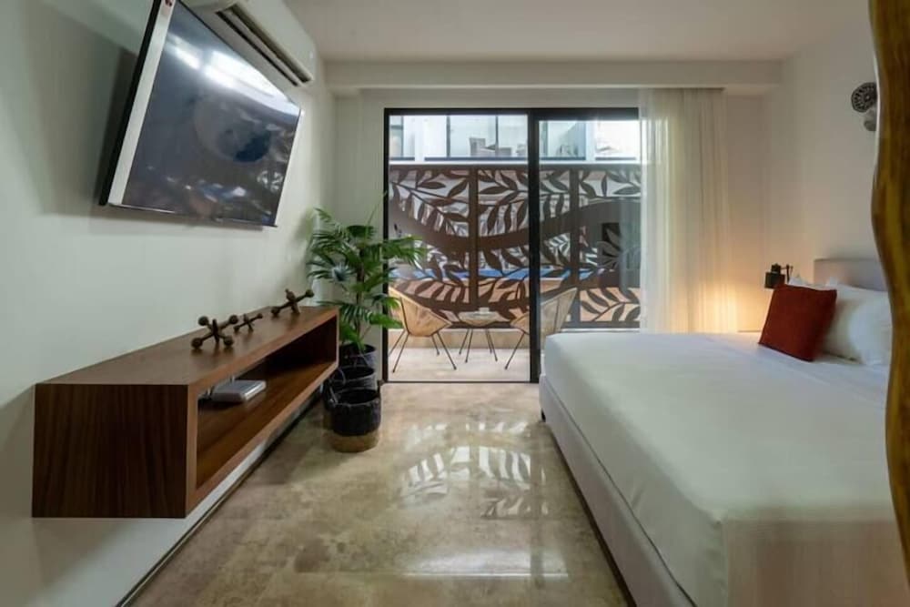 hotel room