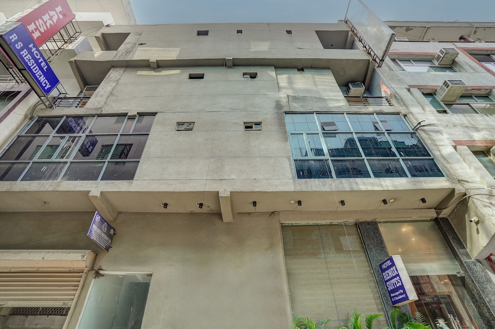 Hotel Renox suites Delhi IGI Airport