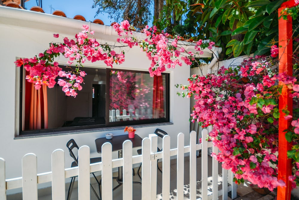 Limmo Garden Guest House