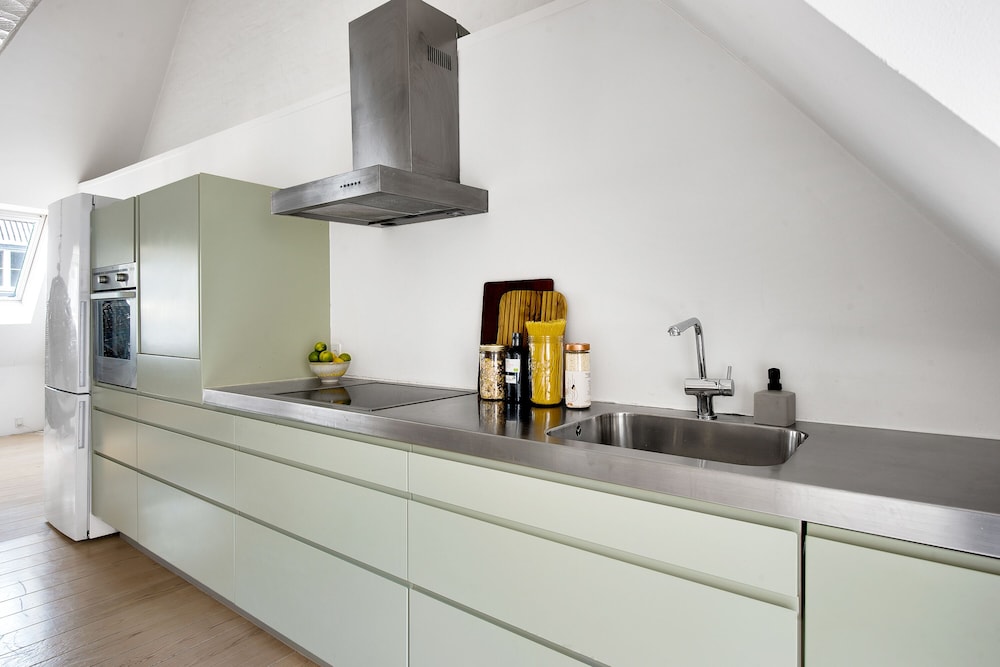 Sanders Main - Cute 2-bdr Apt Close to Nyhavn