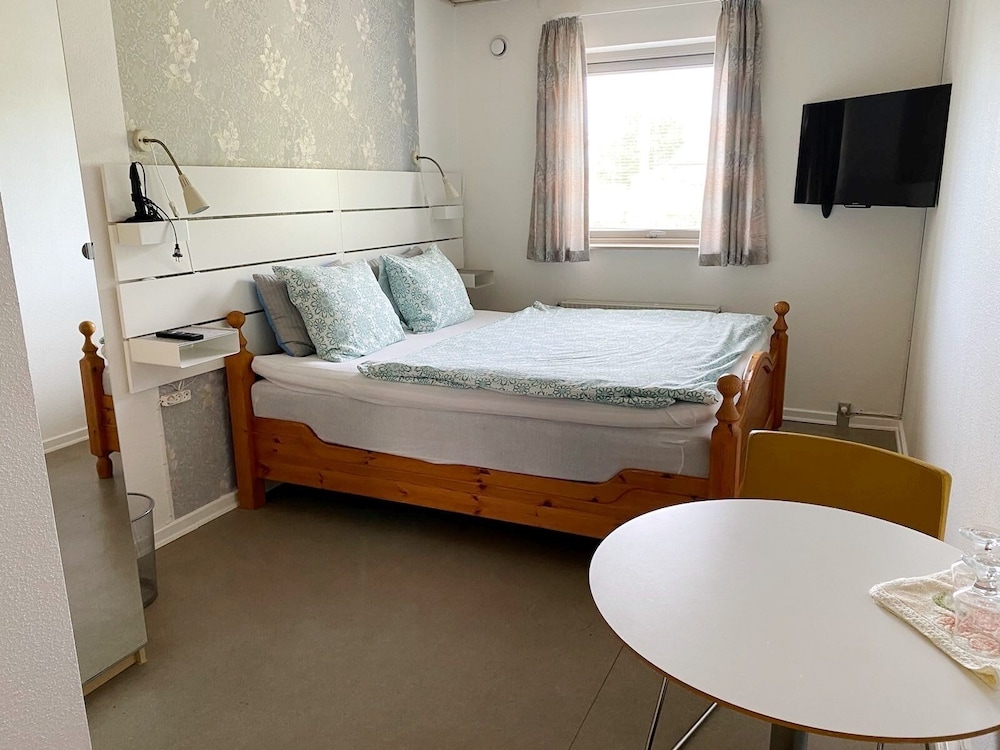 Hine Bakke Guest House
