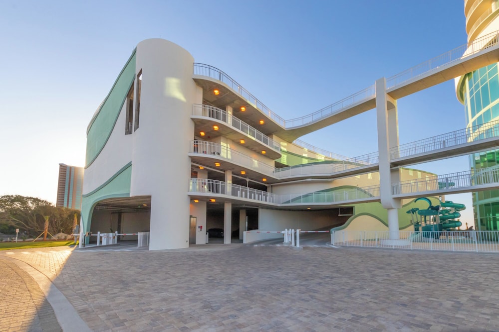 Turquoise Place Condos