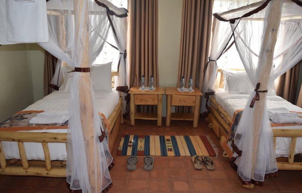 Summit Safari Lodge view 4