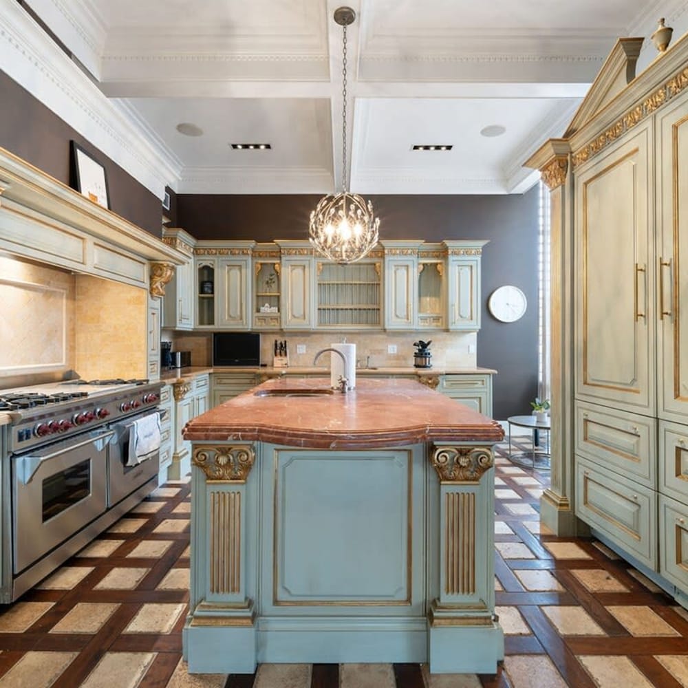5BR 5BA Architectural Estate-theatre Gym Rooftop