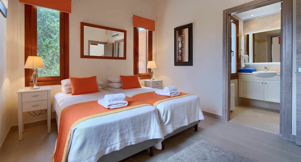Villa 327 - Galinios
