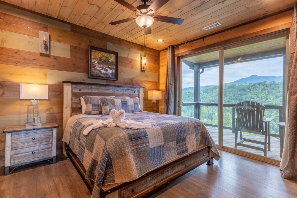 Stunning 4bedroom With Sky Views