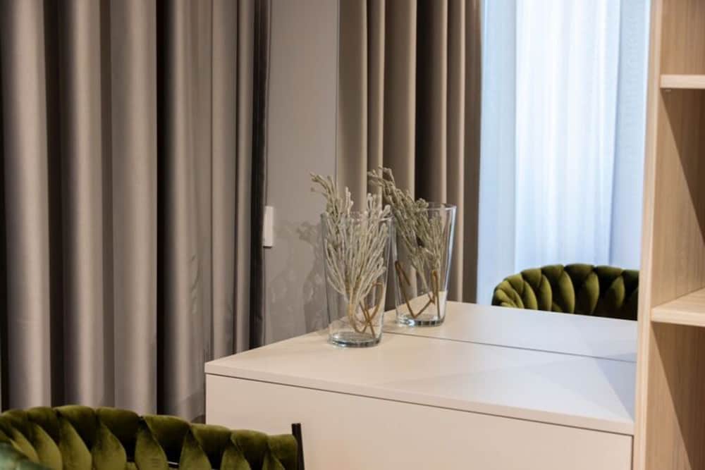 Apartment in Szczecin With Pool and Terrace