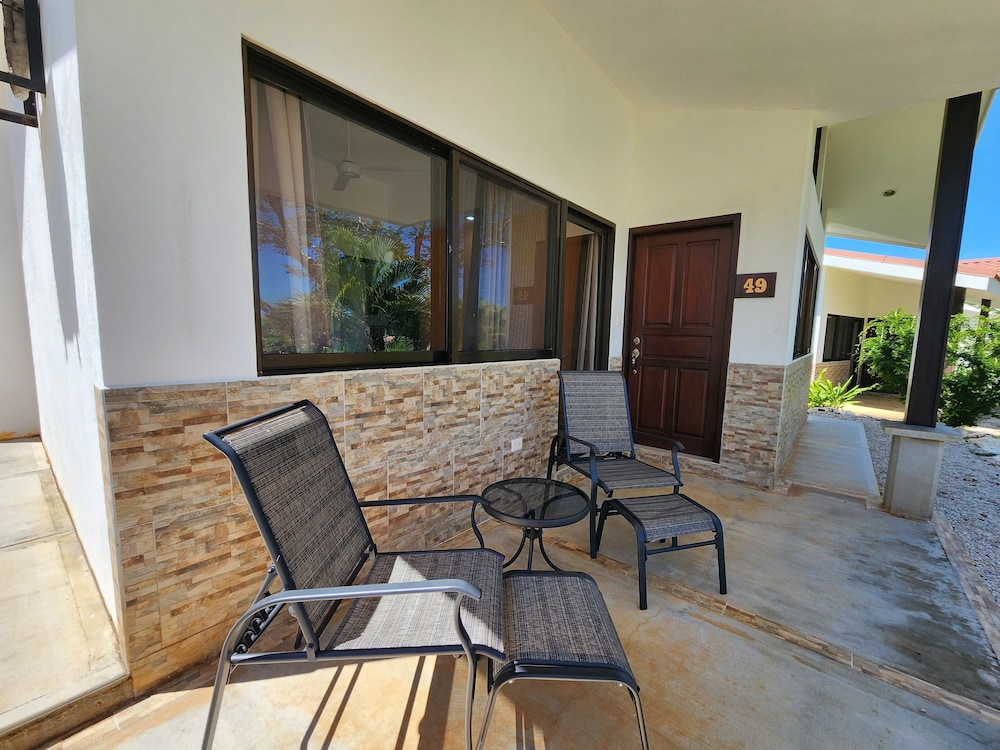 Casa Naranja Jungle Villa