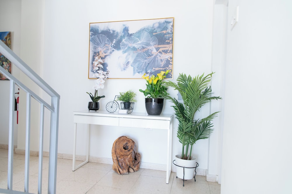 Themis Apartments