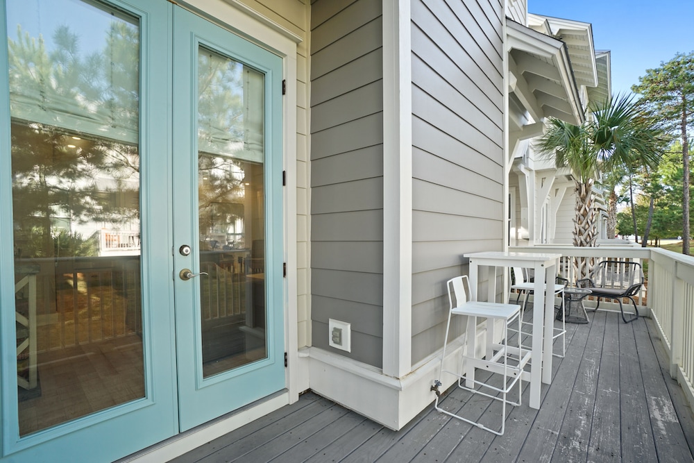 Prominence on 30A by Panhandle Getaways