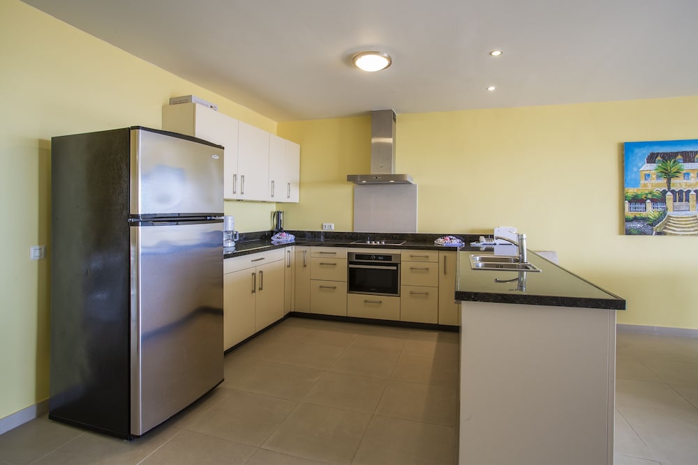 Blue Bay Apartments