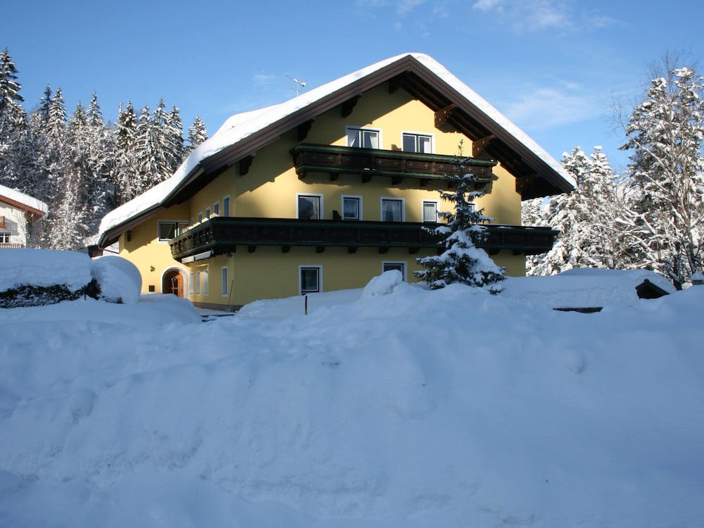 Apartment in Krispl Near Hiking Trails