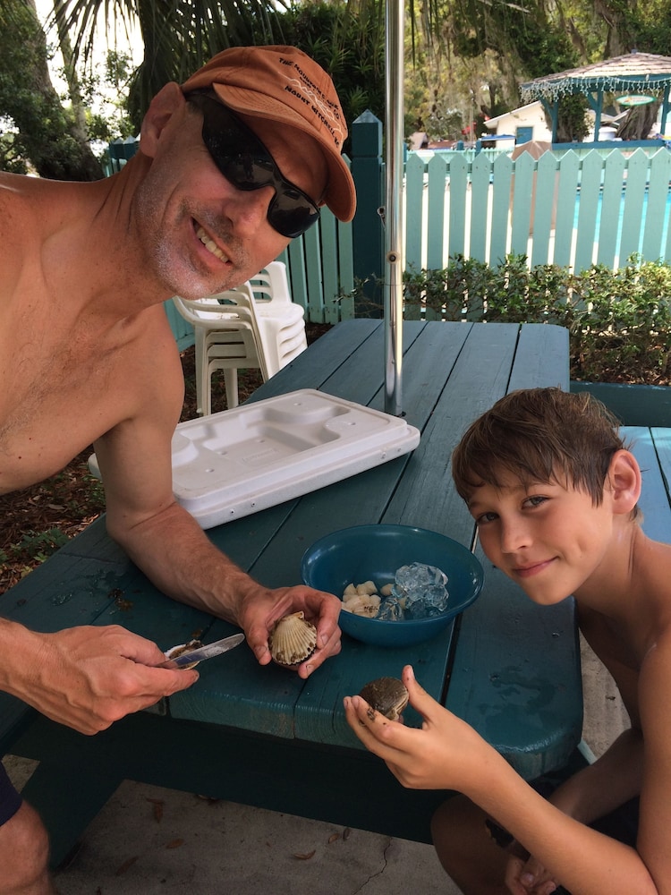 Steinhatchee River Inn