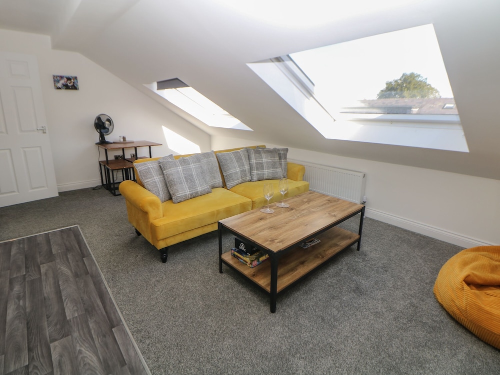 Flat 3 Englehurst Mews